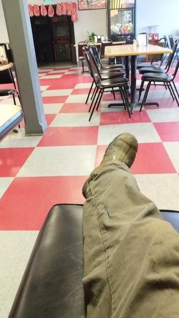 J & L Front Porch Pizzeria